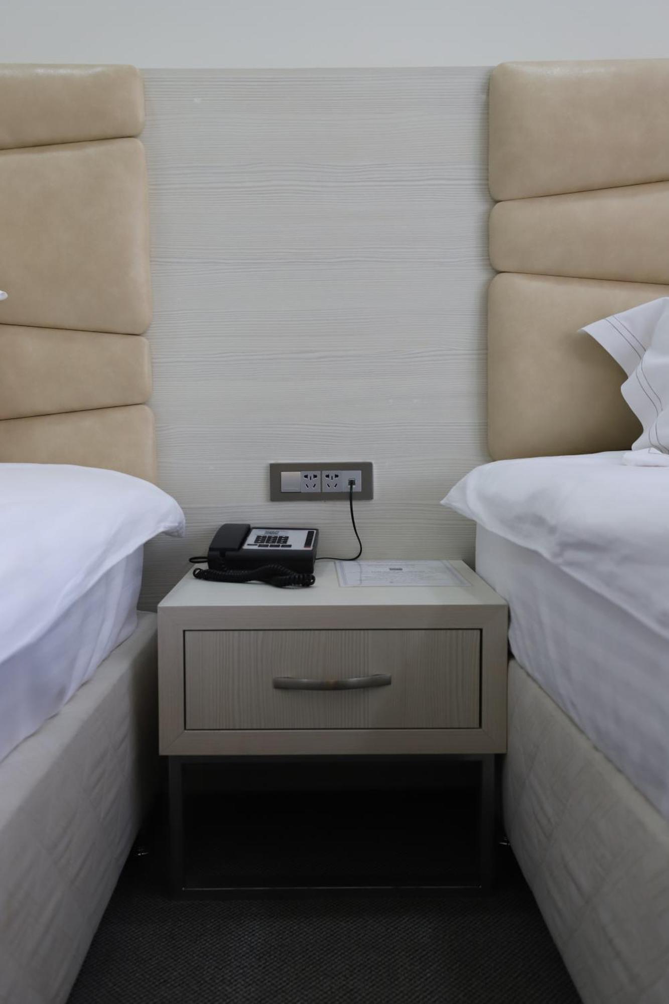 President Hotel By Hrazdan Hotel Cjsc Jerevan Eksteriør bilde