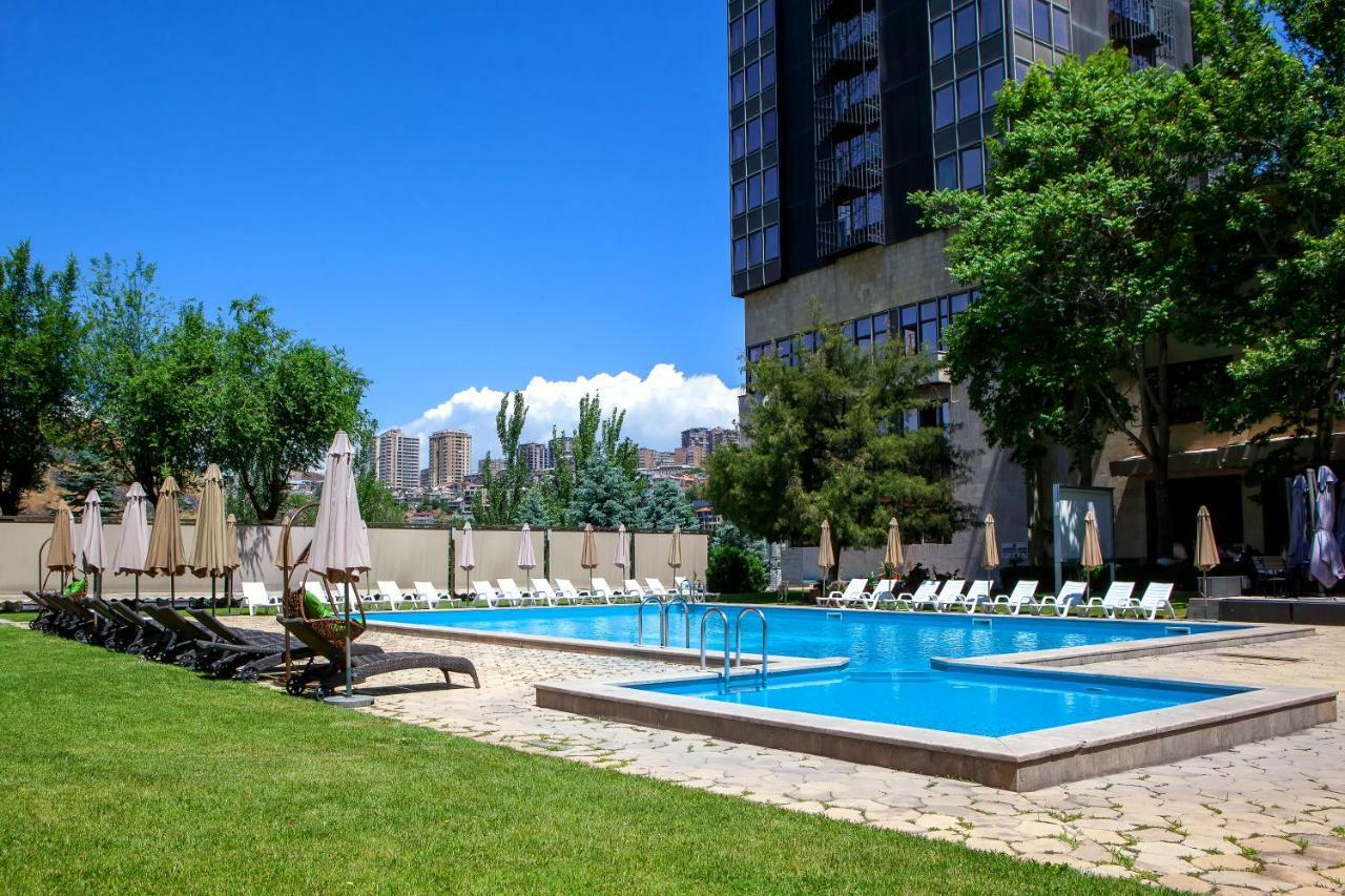 President Hotel By Hrazdan Hotel Cjsc Jerevan Eksteriør bilde