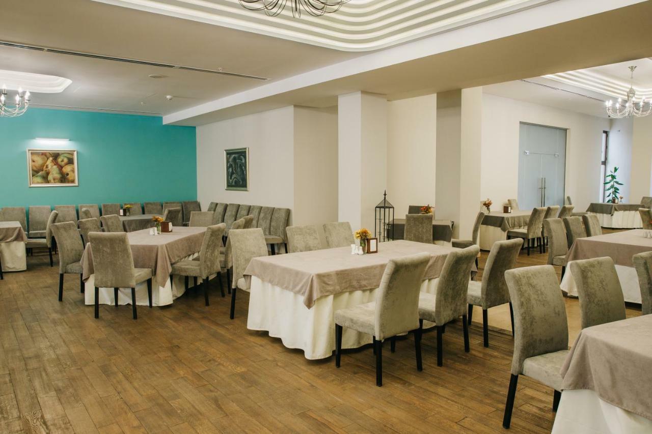 President Hotel By Hrazdan Hotel Cjsc Jerevan Eksteriør bilde
