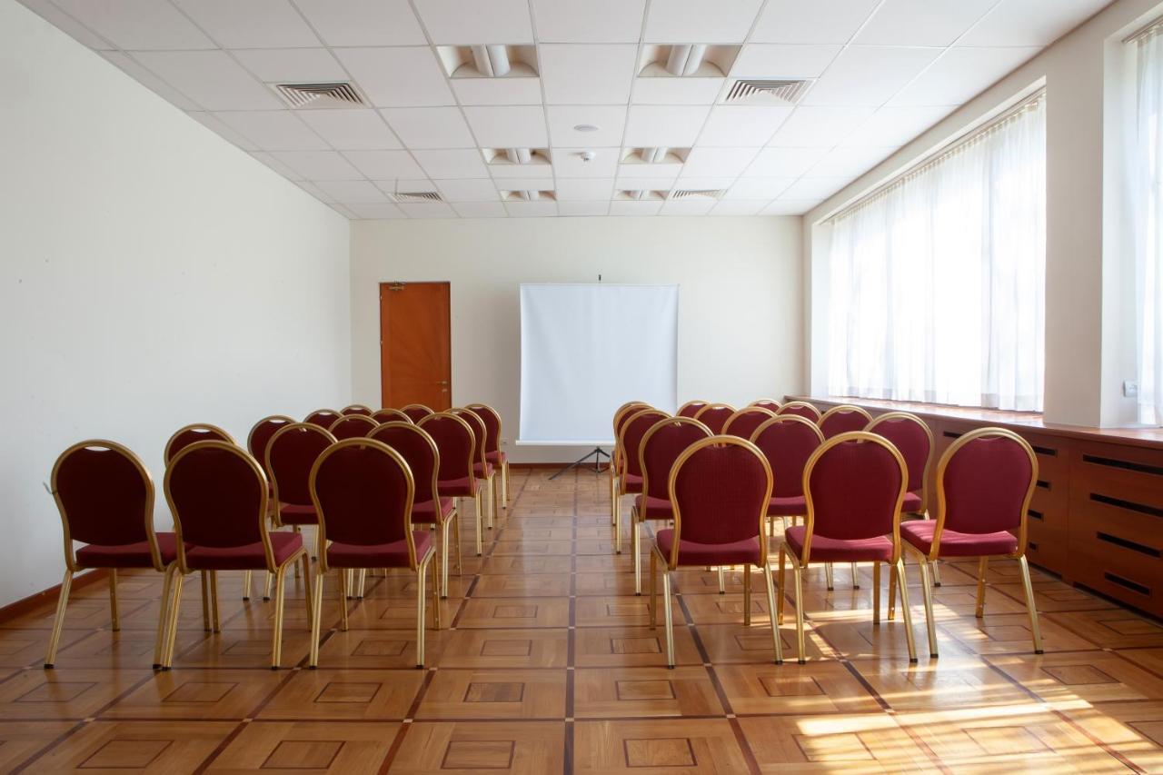 President Hotel By Hrazdan Hotel Cjsc Jerevan Eksteriør bilde